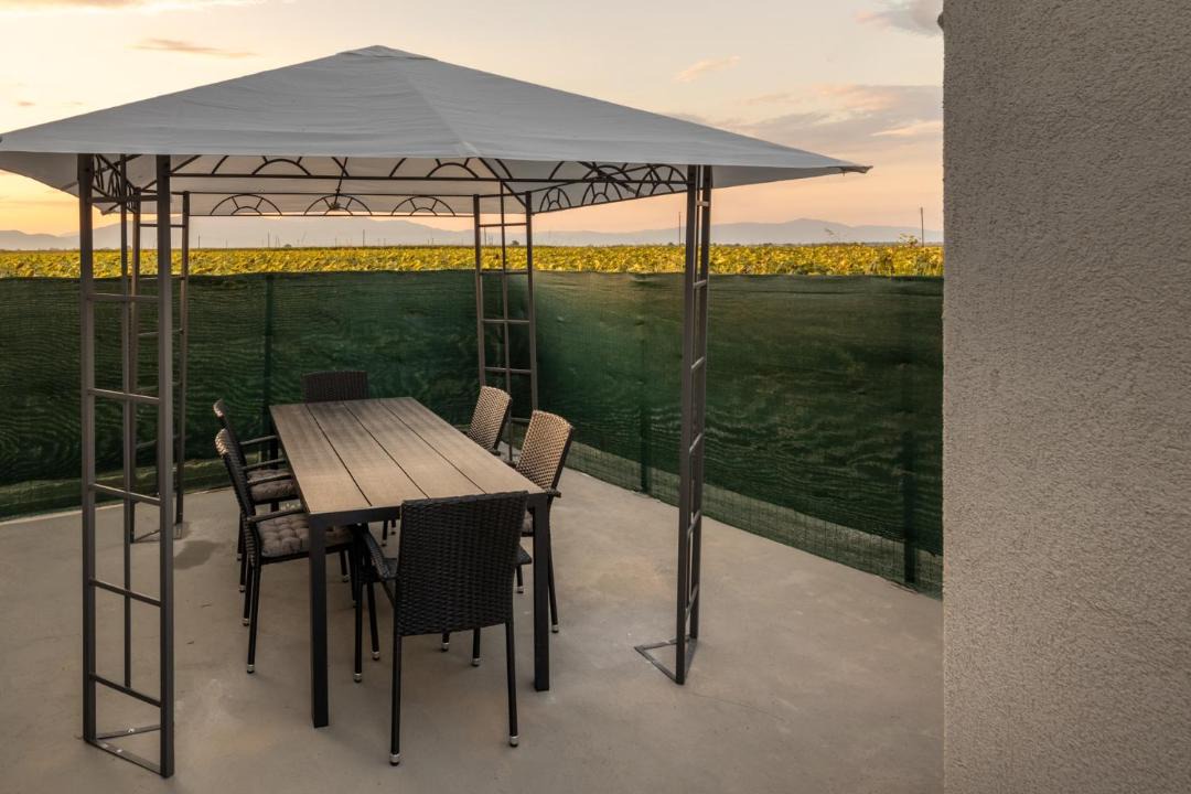Photo of Patio Balcony in Neo Erasmio