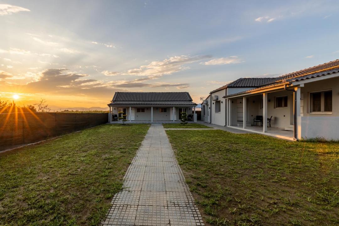 Photo of Buildings in Neo Erasmio