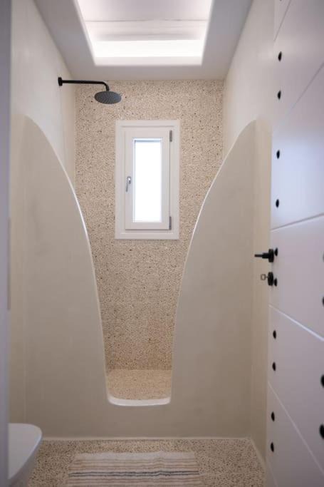 Photo of Bathroom in Glinado