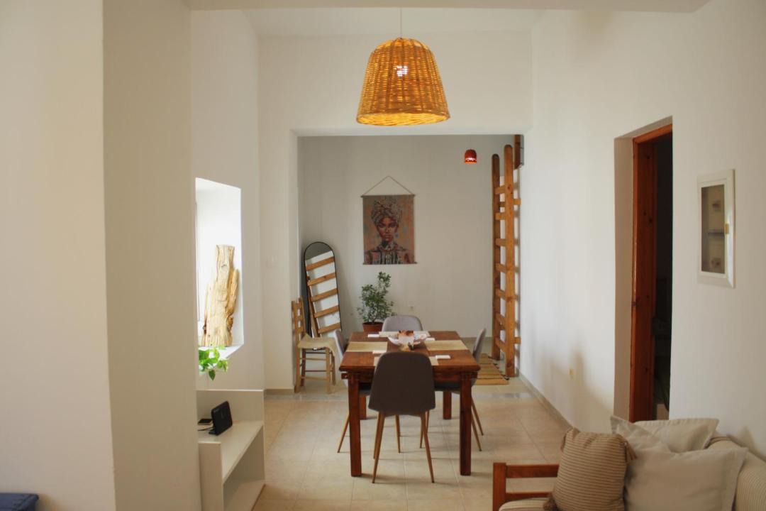 Photo of Livingroom in Kattavia
