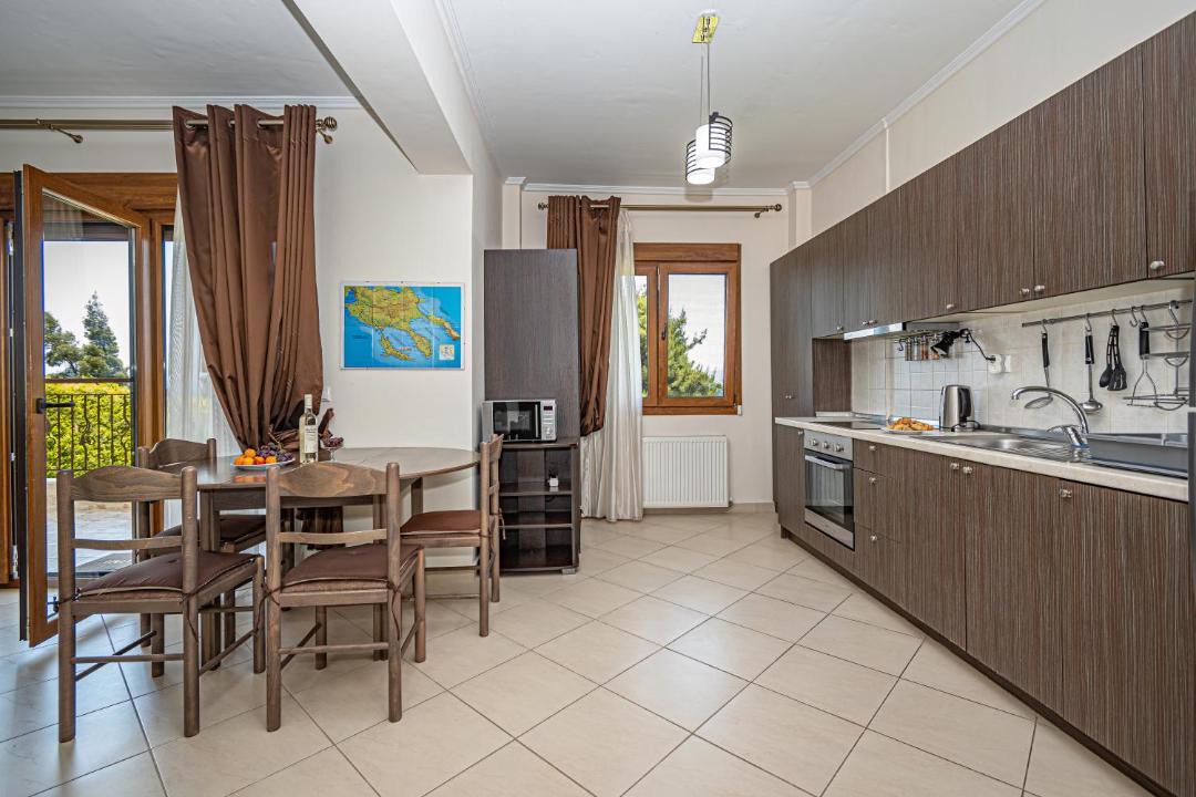 Photo of Kitchen in Polichrono