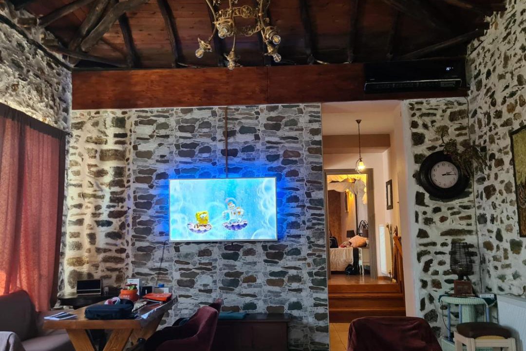 Photo of Livingroom in Pella Region