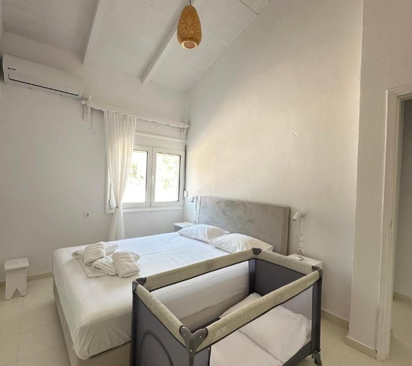 Photo of Bedroom in Loutsa