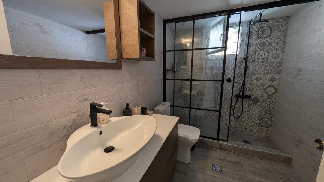 Photo of Bathroom in Haraki