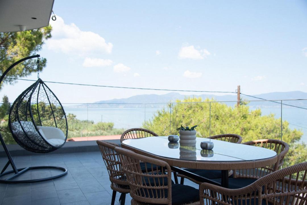 Photo of Patio Balcony in Livanatai