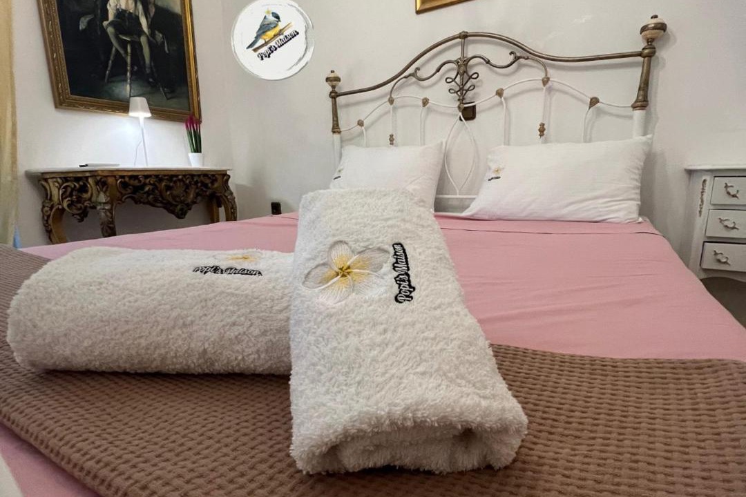 Photo of Bedroom in Petaloudes