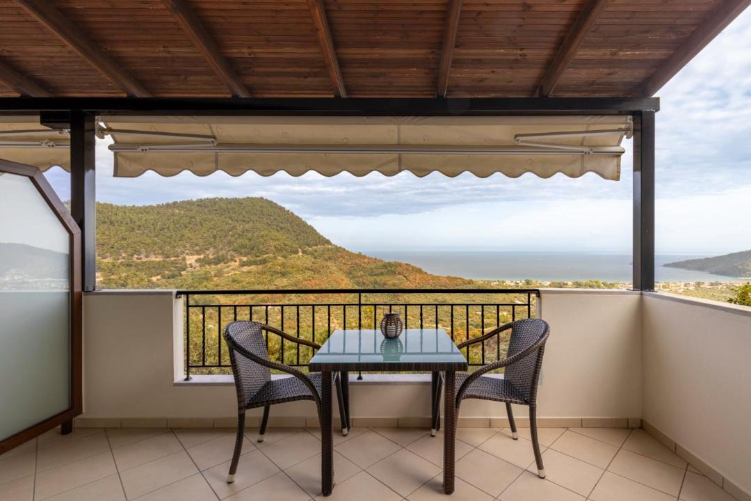 Photo of Patio Balcony in Kinyra