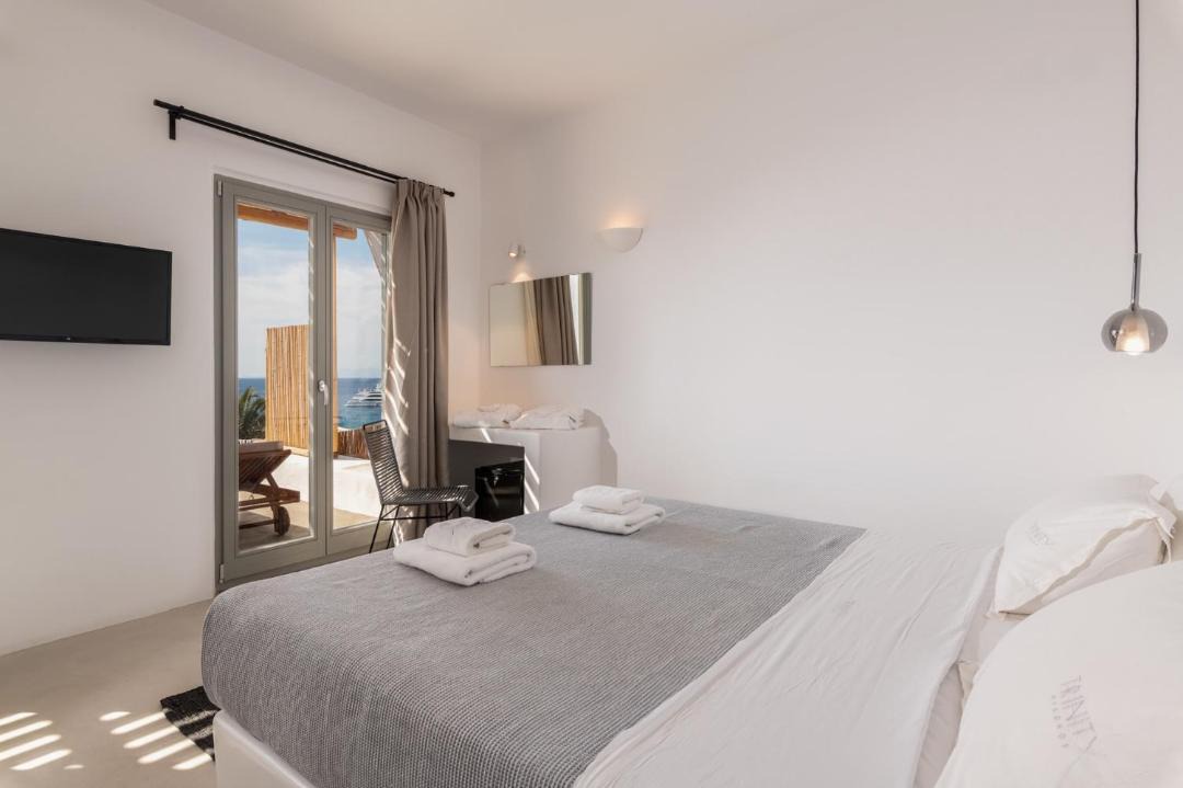 Photo of Bedroom in Platis Gialos