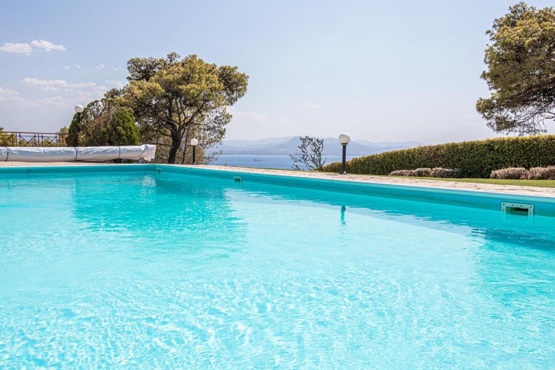 Photo of Others in Loutraki-Agioi Theodoroi