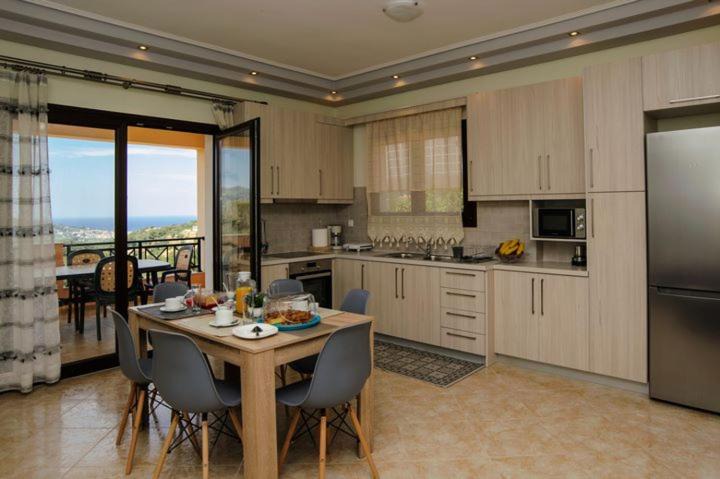 Photo of Kitchen in Karlovassi
