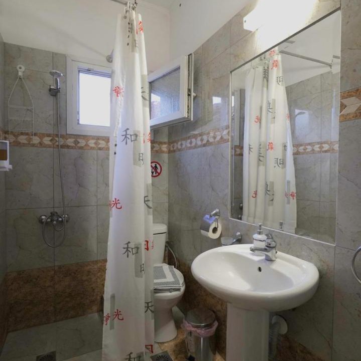 Photo of Bathroom in Krinidhes