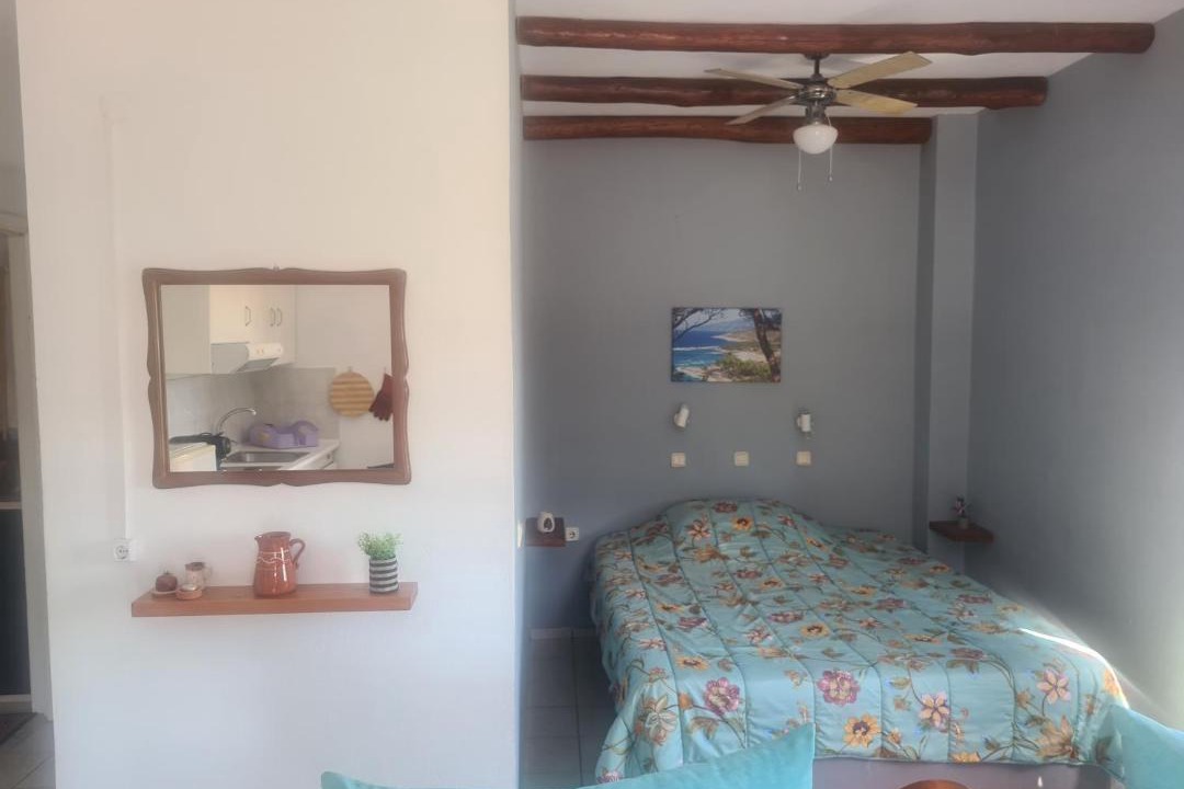 Photo of Bedroom in Armenistis