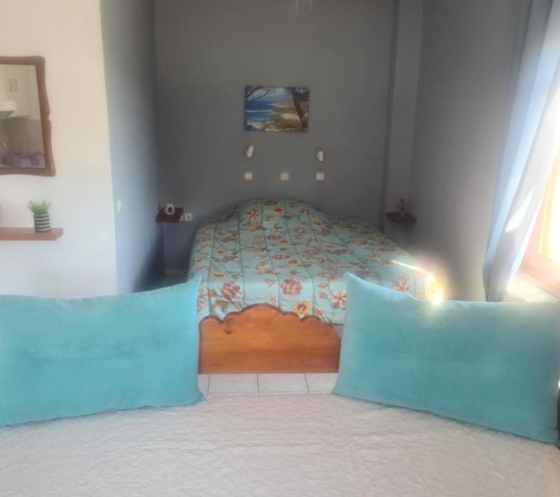 Photo of Bedroom in Armenistis