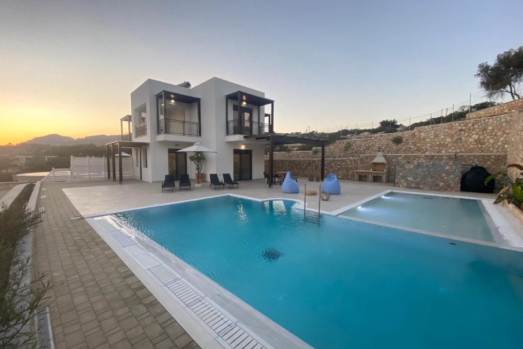 Photo of Others in Pefkos