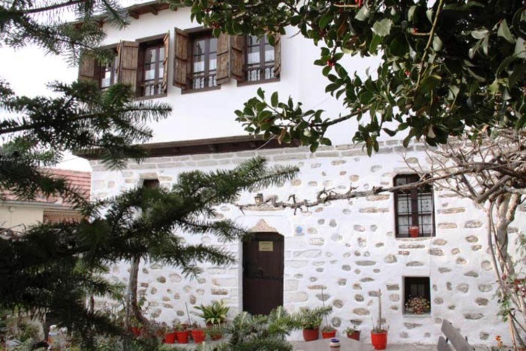 Photo of Buildings in Portaria