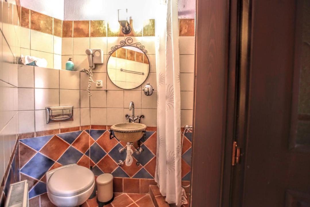Photo of Bathroom in Kalambaka