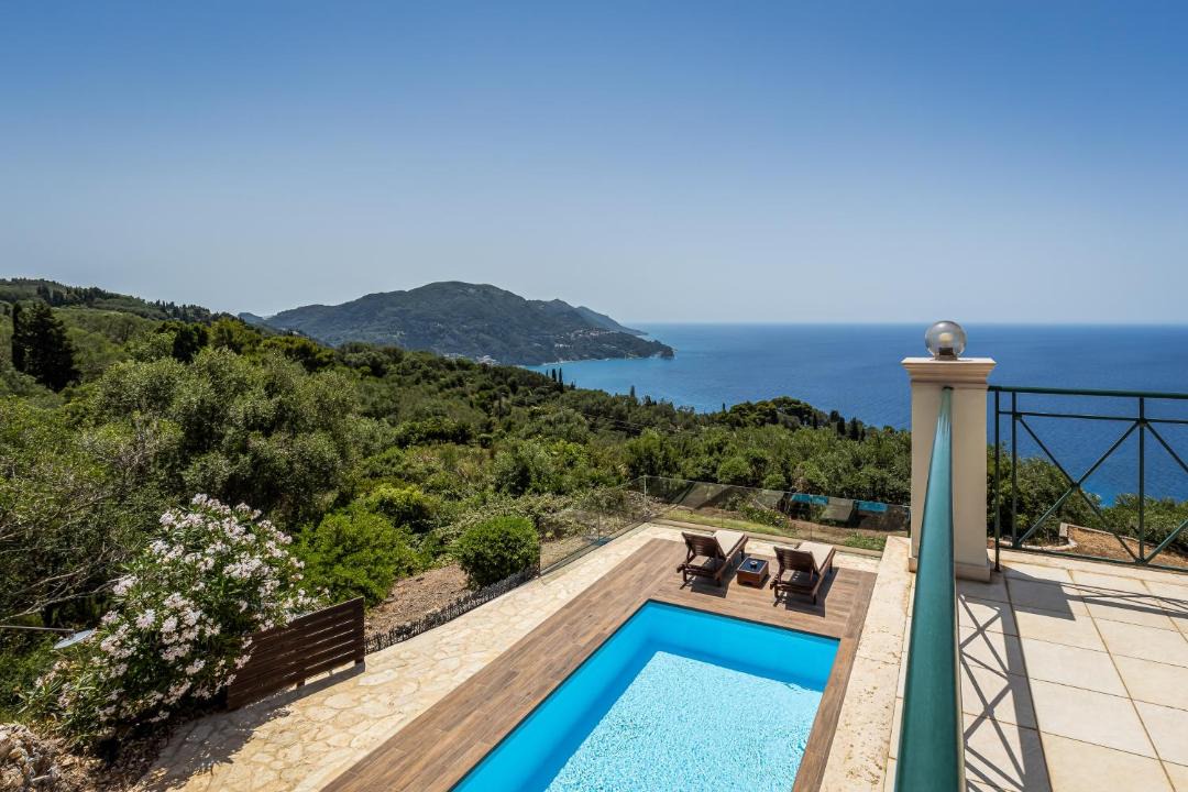 Photo of Outdoor in Sinarades