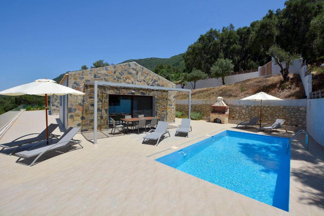 Photo of Outdoor in Paramonas