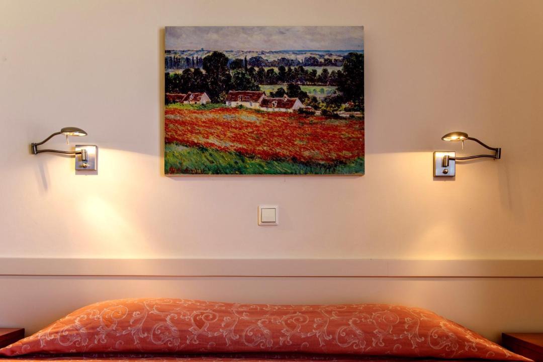 Photo of Bedroom in Kiato