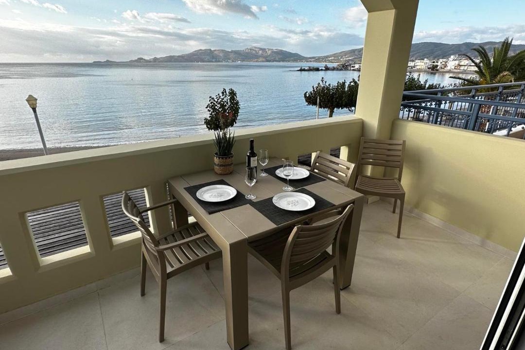 Photo of Patio Balcony in Haraki