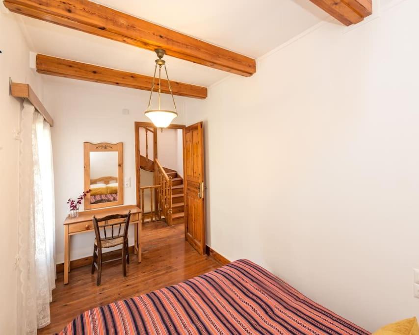 Photo of Bedroom in Koum Kapi