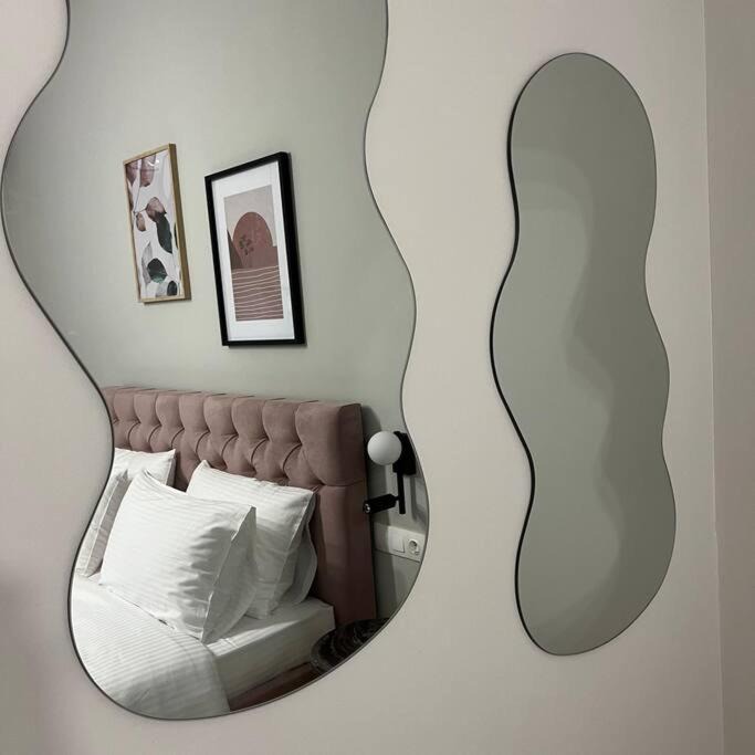 Photo of Bedroom in Drama