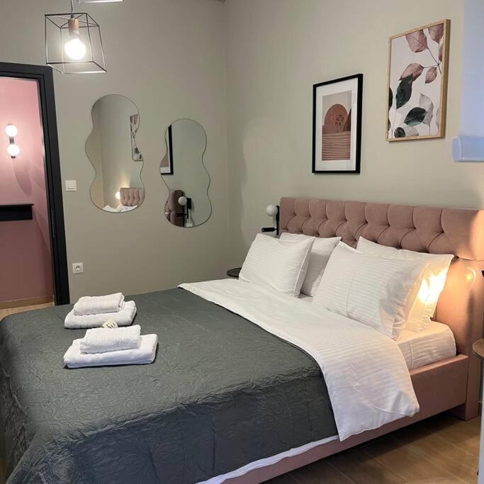 Photo of Bedroom in Drama