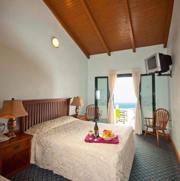 Photo of Bedroom in Kalo Nero