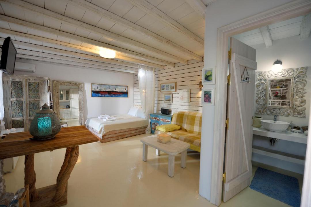 Photo of Livingroom in Panormos