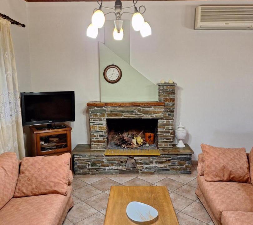 Photo of Livingroom in Astros