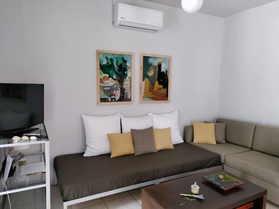 Photo of Livingroom in Neapoli