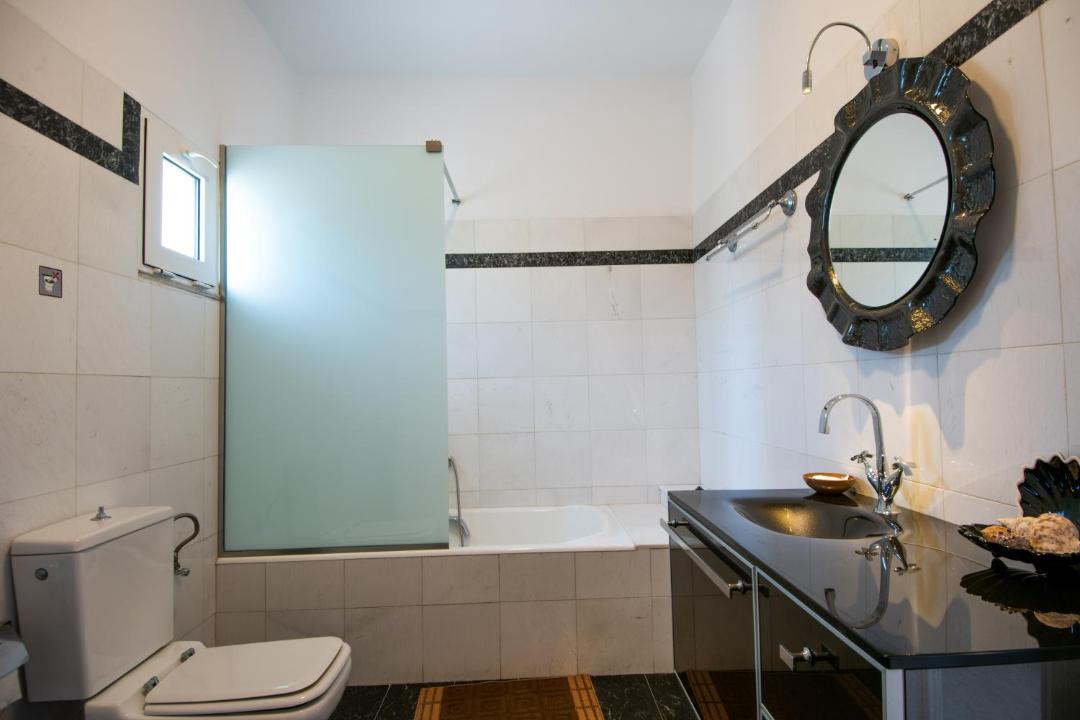 Photo of Bathroom in Kalo Chorio