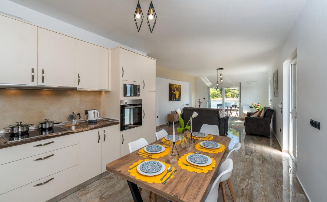 Photo of Kitchen in Ialyssos