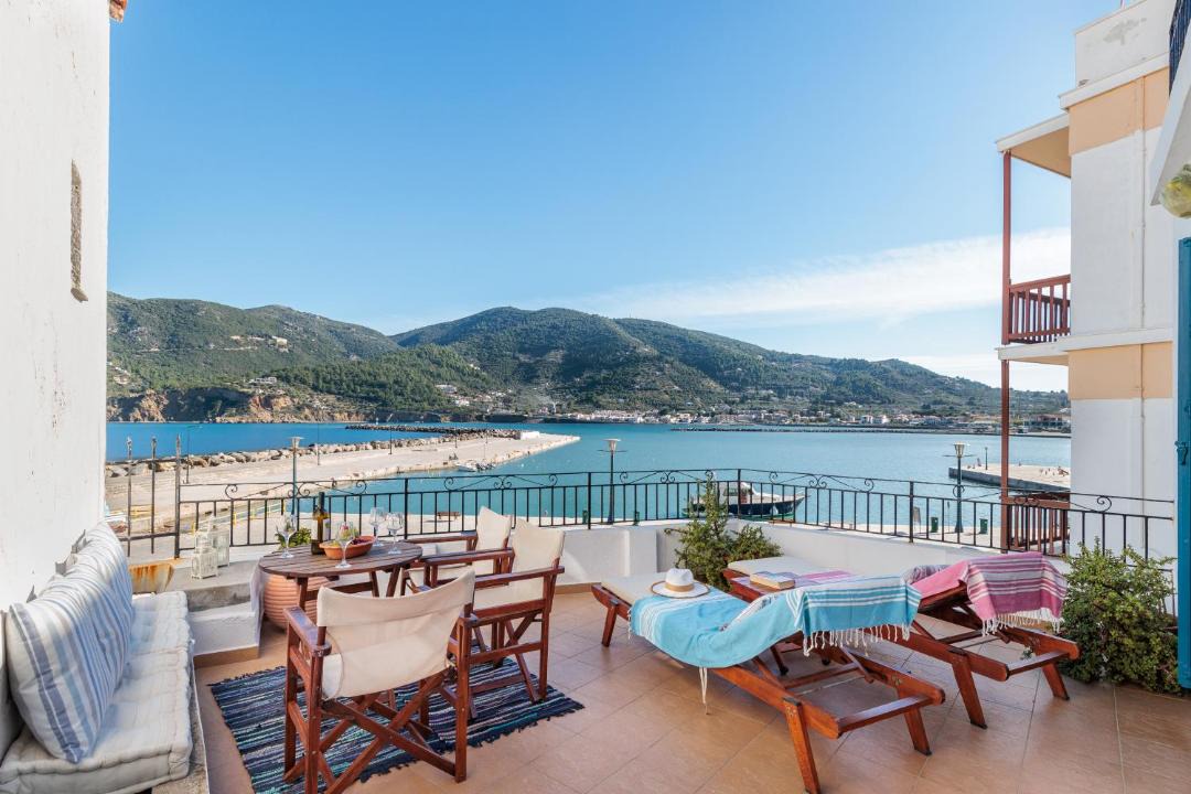 Photo of Patio Balcony in Skopelos
