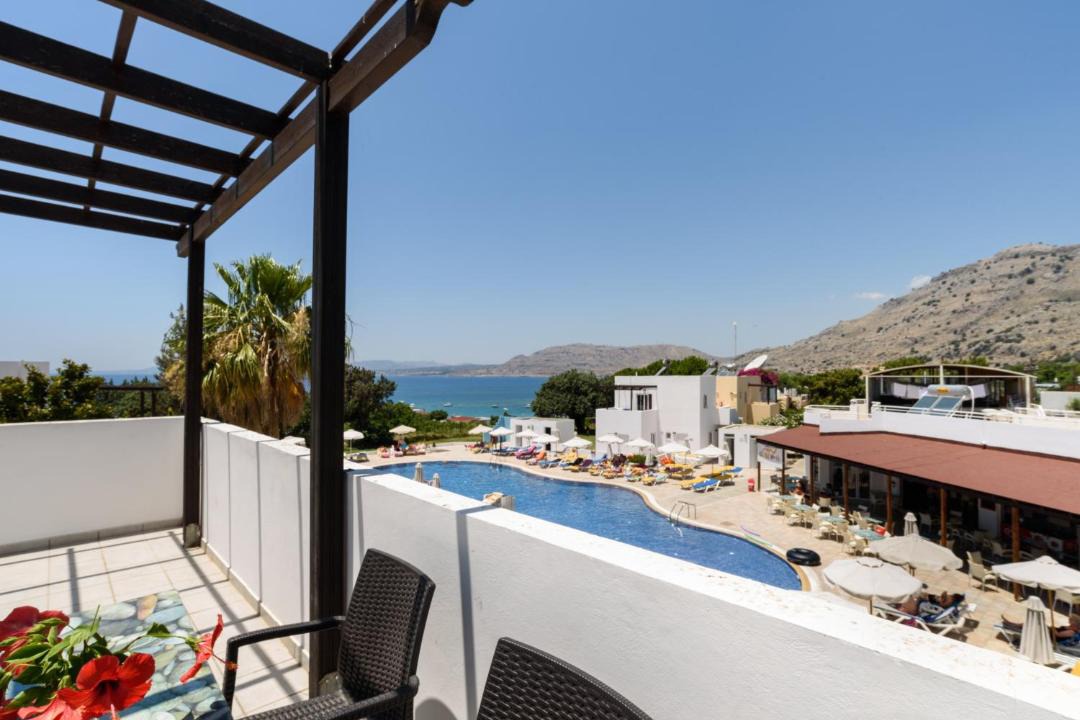 Photo of Others in Pefkos