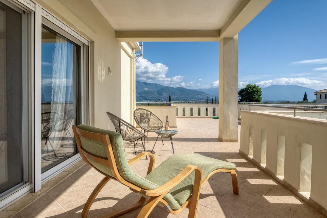 Photo of Patio Balcony in Piperitsa