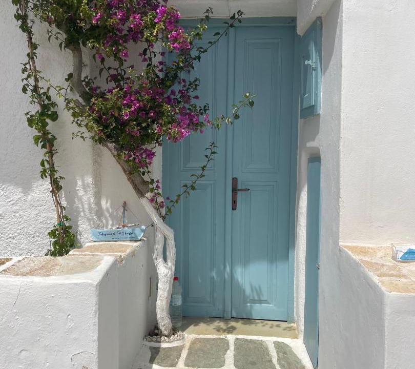 Photo of Others in Folegandros Town
