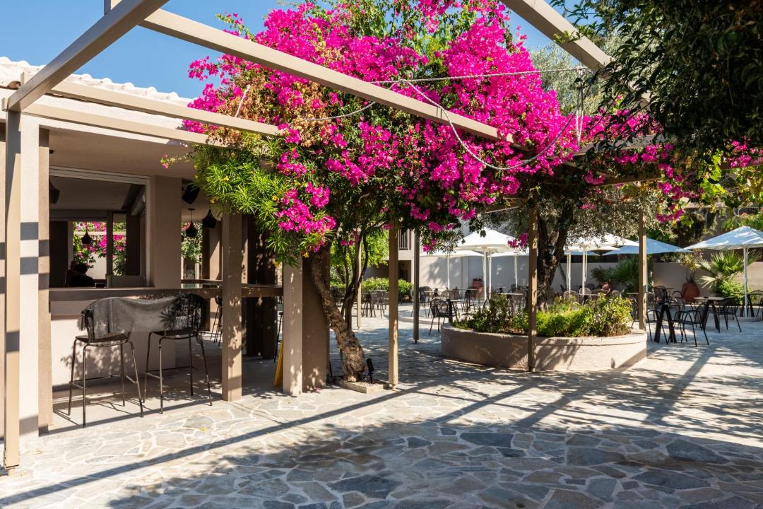 Photo of Others in Pefkos