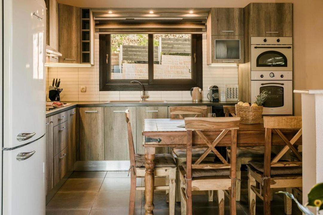Photo of Kitchen in Erisos