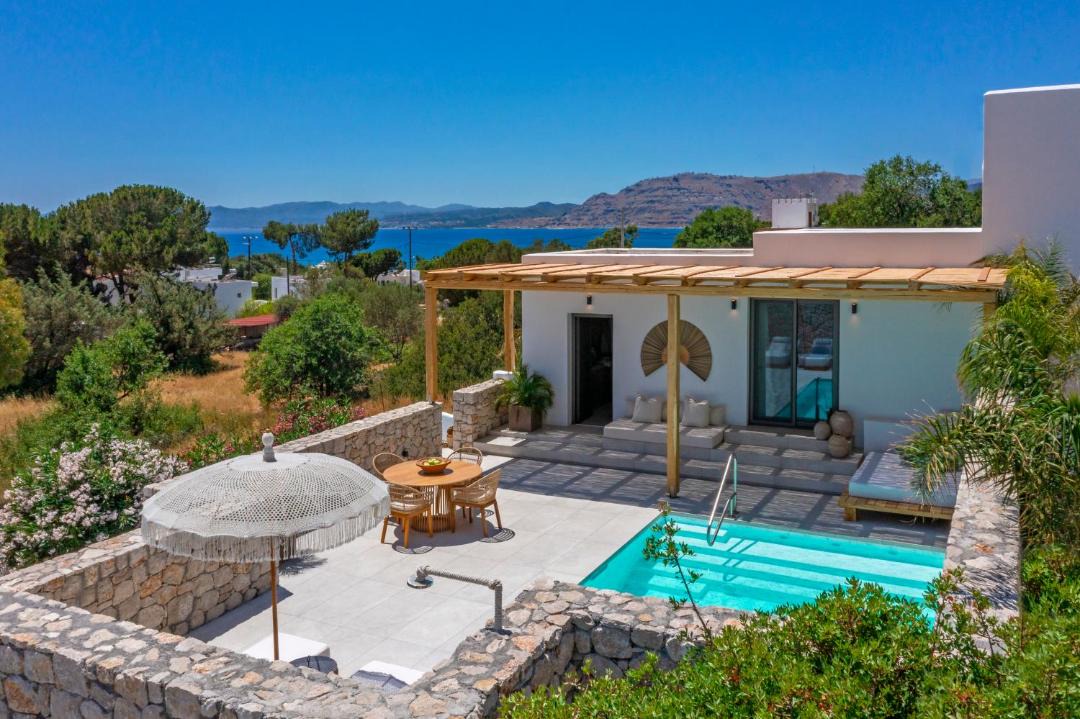 Photo of Others in Pefkos