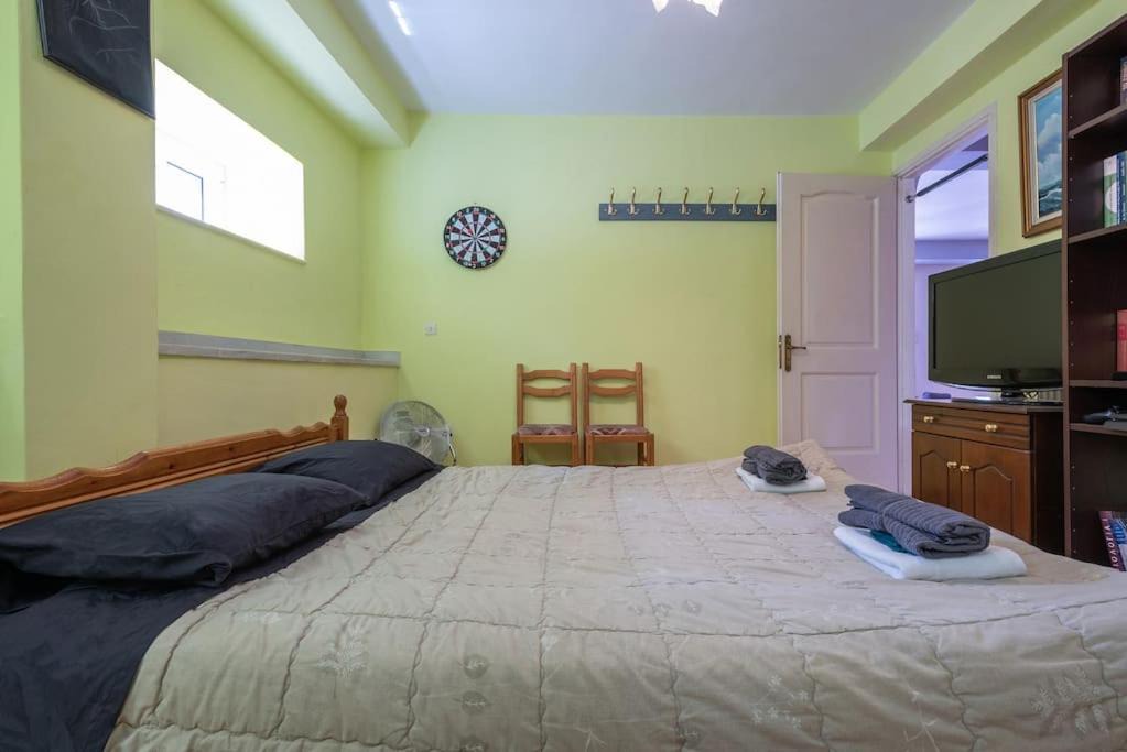 Photo of Bedroom in Myrina