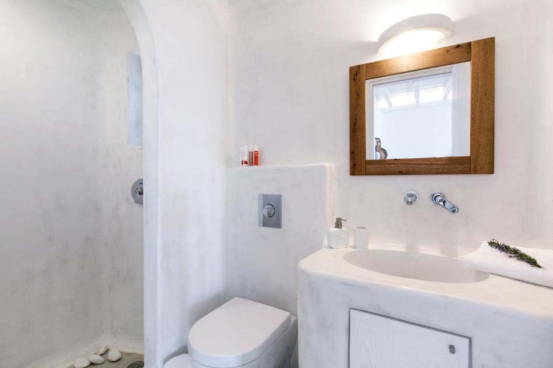 Photo of Bathroom in Platis Gialos