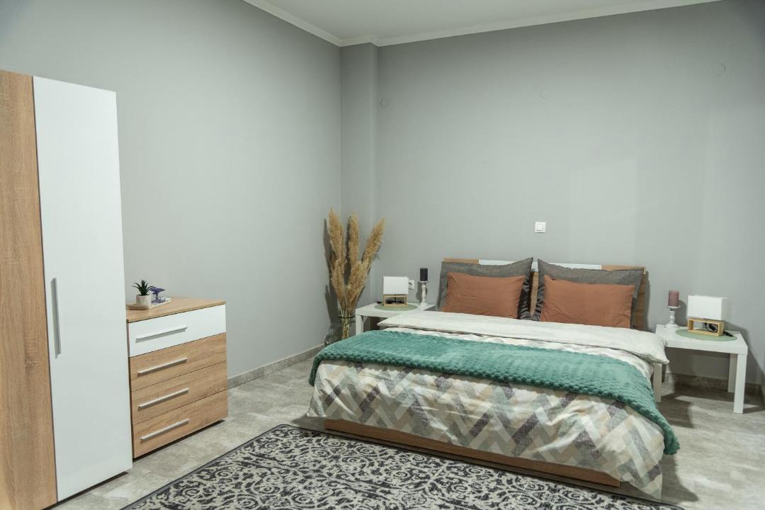 Photo of Bedroom in Almopia