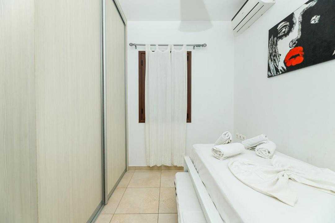 Photo of Bathroom in Exopoli