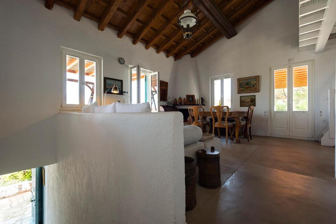Photo of Livingroom in Vourkari