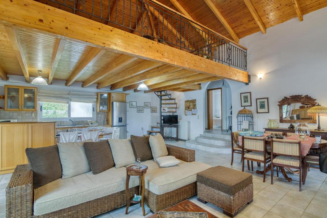 Photo of Livingroom in Lakopetra