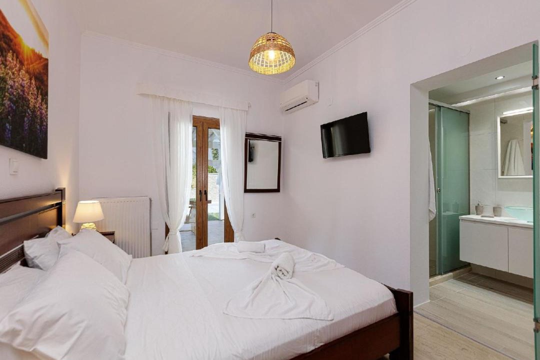 Photo of Bedroom in Achlades