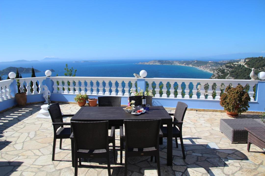 Photo of Patio Balcony in Afionas