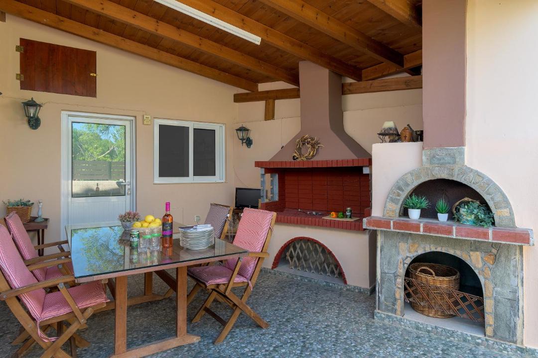 Photo of Livingroom in Theologos
