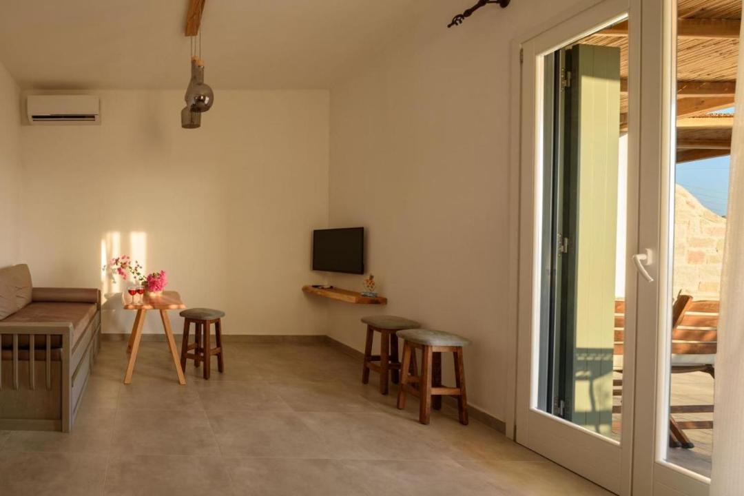 Photo of Livingroom in Kimolos
